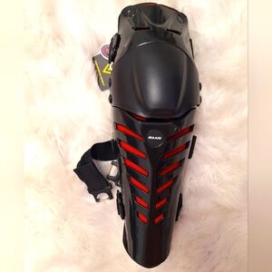 Moto knee protectors pair - New in package